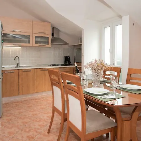 Mirjana Apartman Vodice Exterior photo